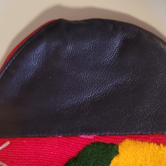 Handmade leather purse - Picture 7 of 7